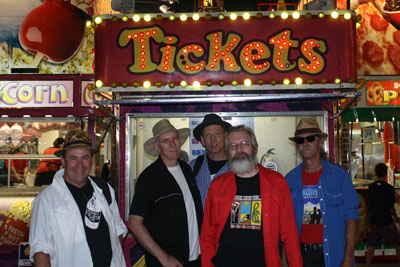 A Muddy Christmas: Mud Bay Blues Band @ Blue Frog Studios Dec 13 2014 - Jun 9th @ Blue Frog Studios