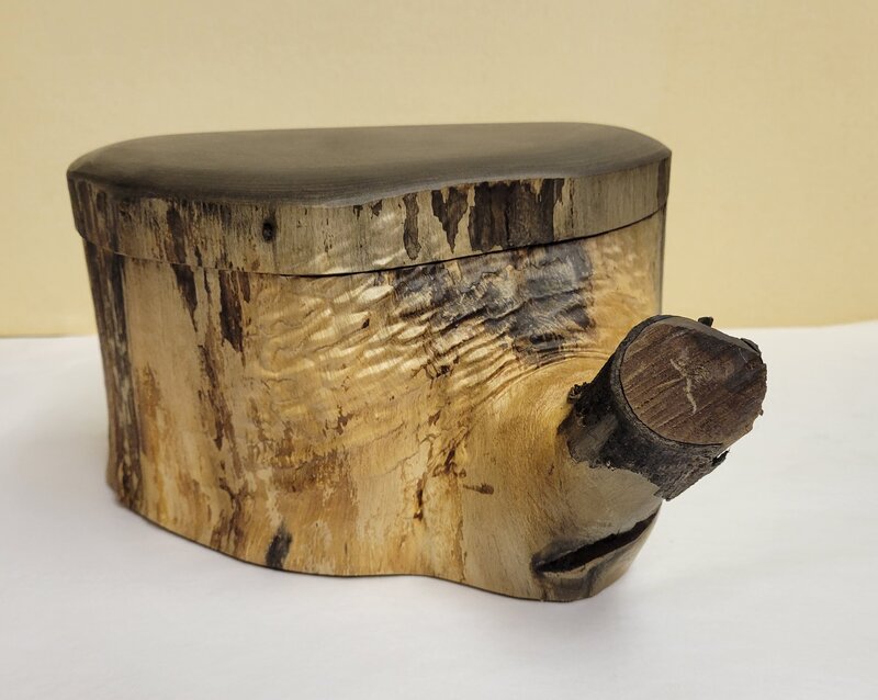Magnificent Wooden Boxes: Robert Andrews @ Imagine That! Artisans' Designs Apr 29 2022 - Jun 23rd @ Imagine That! Artisans' Designs