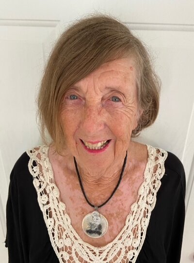 Profile Image: Karen Bottcher
