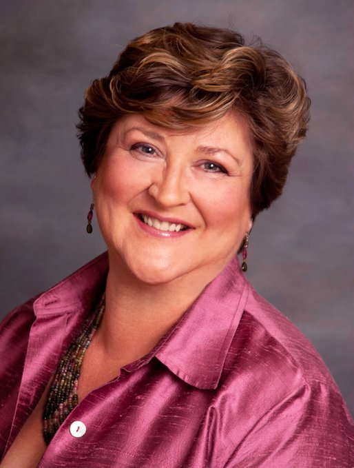 Profile Image: Lisa Tinney
