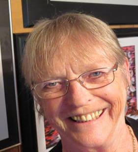 Profile Image: Donna Birtwistle
 "Wistle's Art Studio"