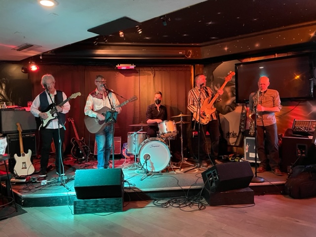 Daniel Cook & The Radiators @ Victoria Dragon Boat Festival - Inner Harbour Aug 12 2022 - May 5th @ Victoria Dragon Boat Festival - Inner Harbour