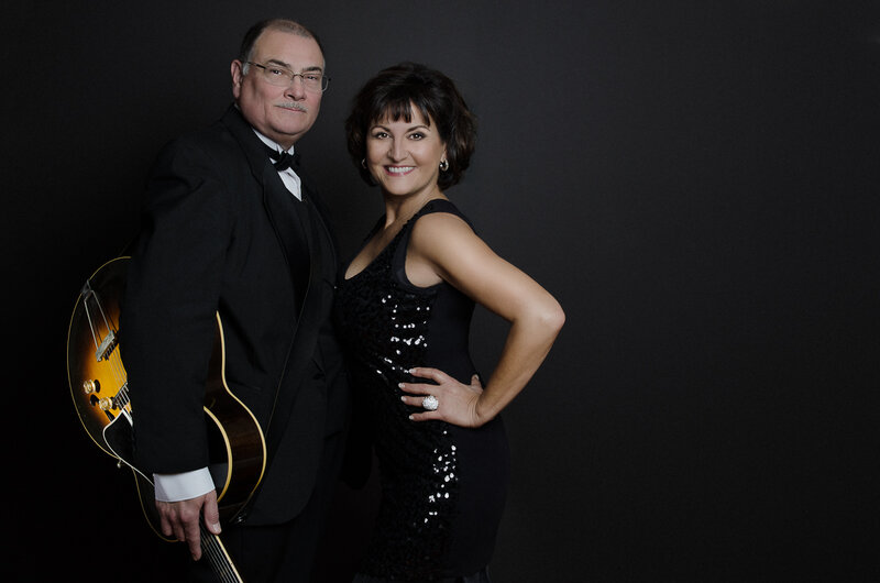 Edie Daponte & Joey Smith - May 9th @ La Soci&eacute;t&eacute; francophone de Victoria