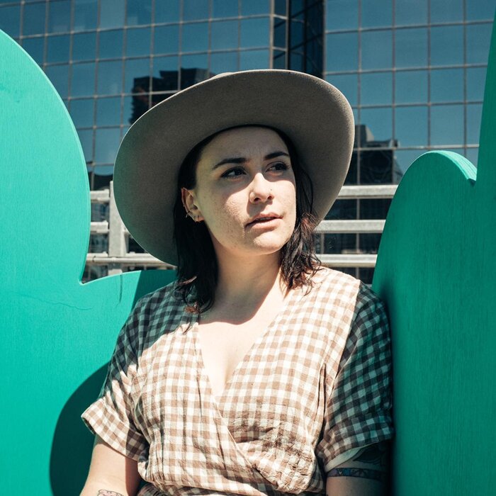 Profile Image: Ellen Froese