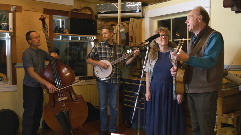 Sunday Night Folk - Jun 4th @ Sons of Norway