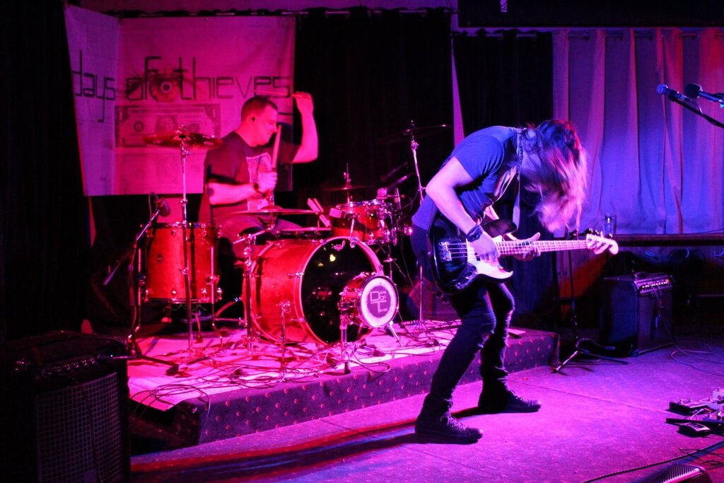 Days Of Thieves, Hallowood, & Miss Emily