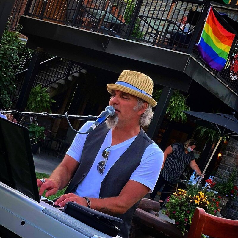 Doug van der Horden - May 27th @ The Cove Country Inn