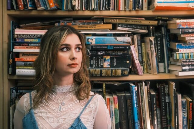 Julia Finnegan - May 7th @ St. Larry's Pub