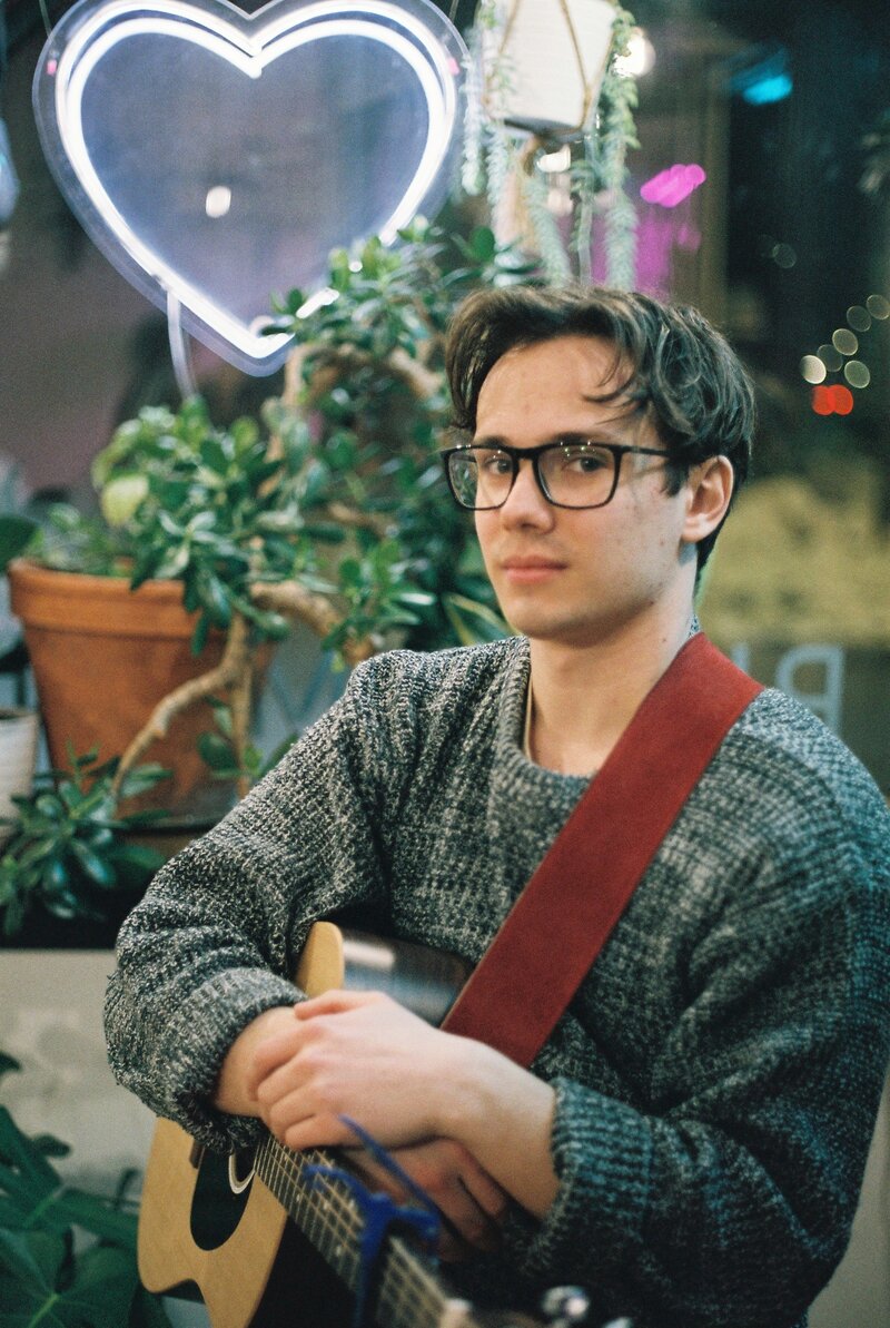 Taylor Adams - May 5th @ Musiikki Caf&eacute; & Whiskey Bar