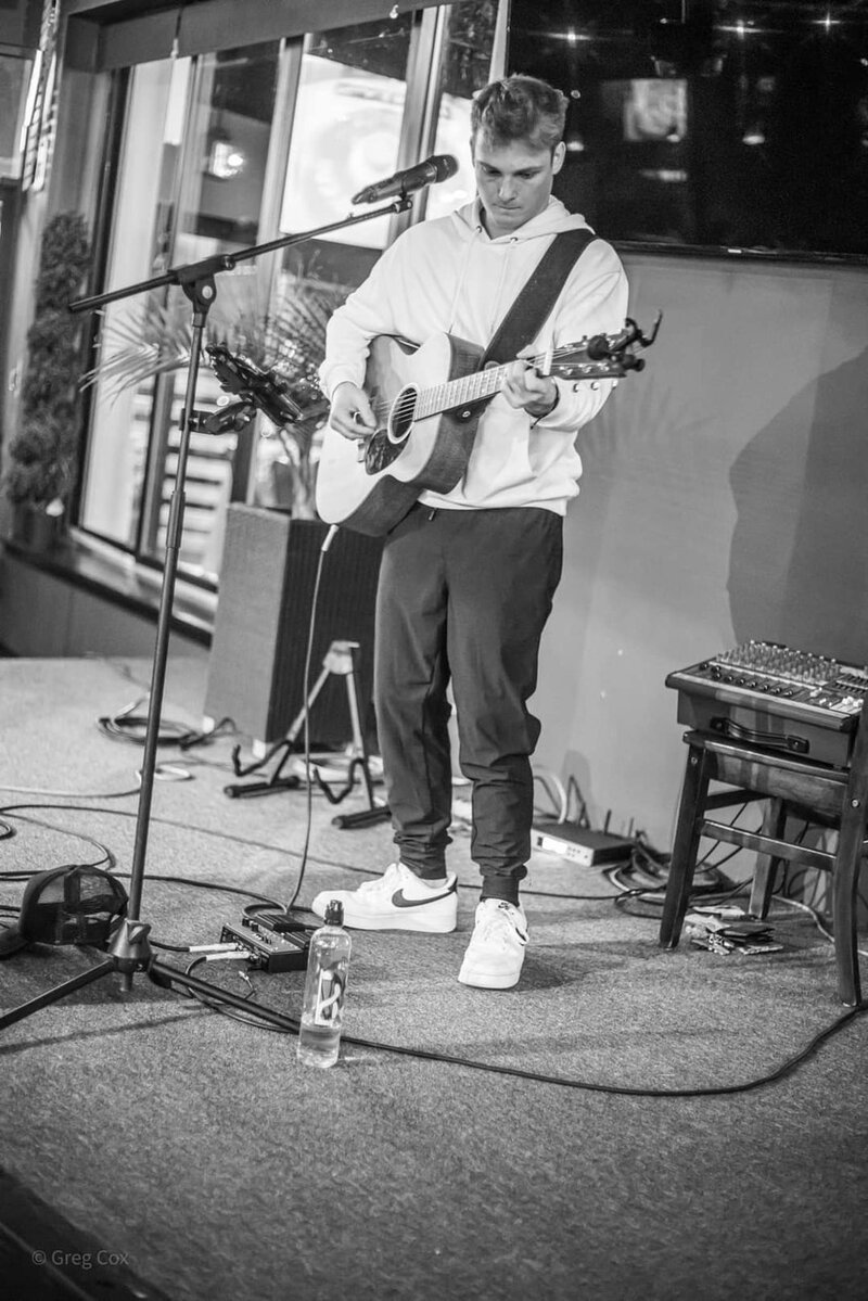 Thomas Mastin - Jun 17th @ Spearhead Brewery