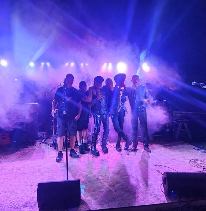 Profile Image: Rock City Riot