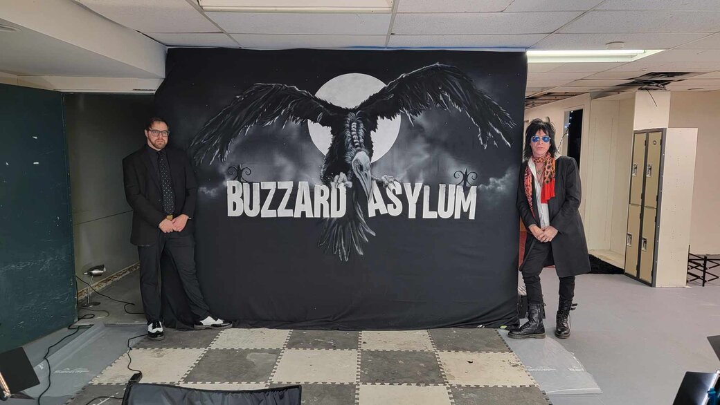 Profile Image: Buzzard Asylum