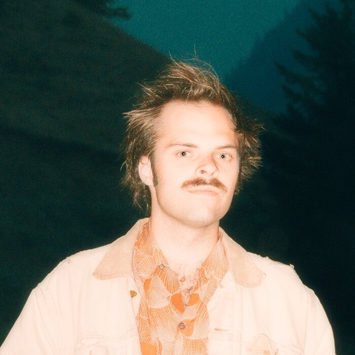 Profile Image: Peach Pit