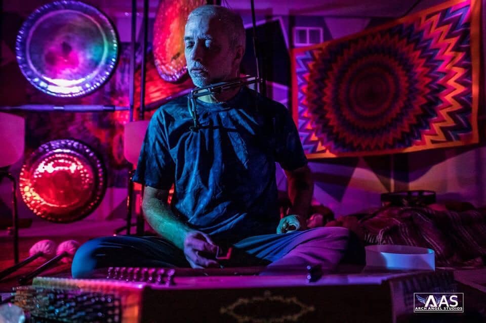 Profile Image: David Hickey
 "Gongman"