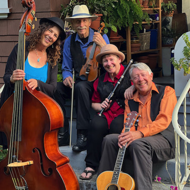 Sunday Night Folk - Jun 5th @ Sons of Norway