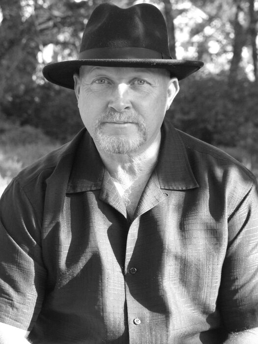 Profile Image: Peter Willing