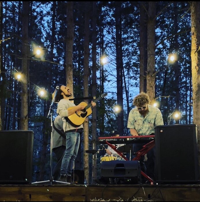 Profile Image: Jonah McLean & The Gimmicks