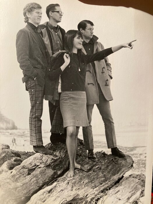 Profile Image: The New Wave Singers