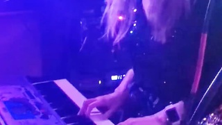 Sweet Dreams mash up cover Thorns & Roses 🌹