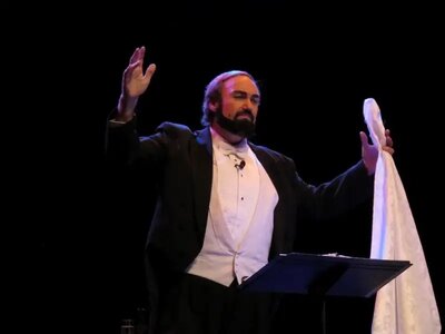 Paparazzi &ndash; Opera on the Rocks - Jun 3rd @ Chemainus Theatre Festival