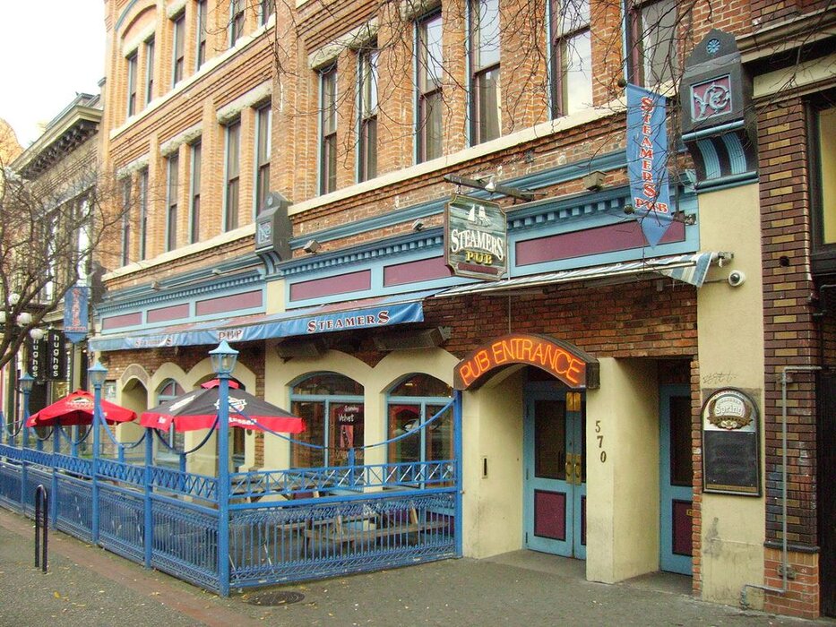 Profile Image: Steamers Pub