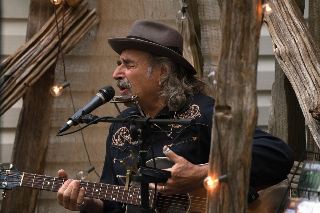 Legendary lifelong bluesman Al Lerman looks back, moves forward