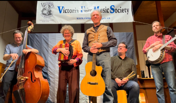 Sunday Night Folk - Jun 9th @ Sons of Norway