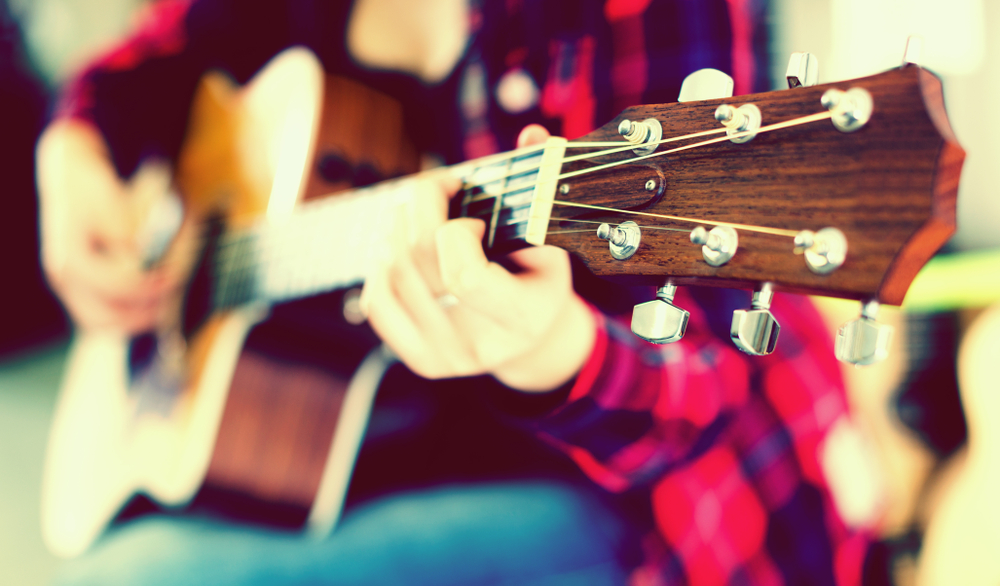 Take a seat: Sit Down Sundays creates casual setting for musicians