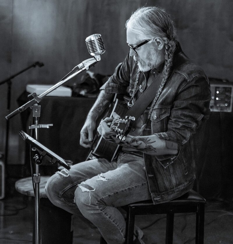 Christopher Jackson @ The Loaf N' Ale Pub & Restaurant Jan 9 2025 - May 1st @ The Loaf N' Ale Pub & Restaurant