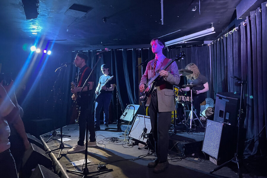 The Backsteps take their final bow with farewell show at The Mansion