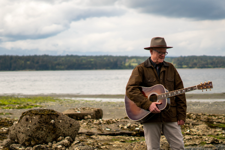 Sunday Night Folk - Jun 5th @ Sons of Norway