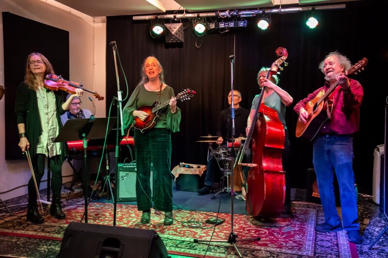 Sunday Night Folk - May 9th @ Sons of Norway