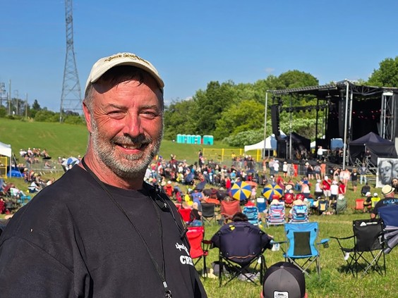 Music festival in Harrowsmith loses liquor license, opens gates for free Burton Cummings show