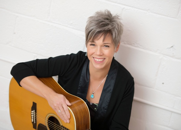 Sunday Night Folk - May 6th @ Sons of Norway