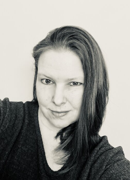 Profile Image: Holli Broomfield