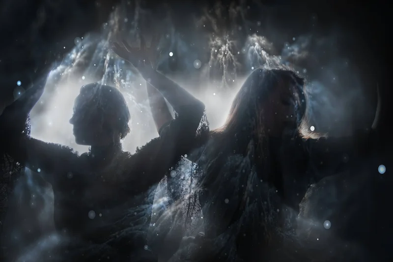 Inuit style throat singing duo: PIQSIQ - Jun 3rd @ Key City Theatre