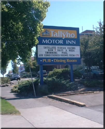 Profile Image: Tally Ho Sports Bar and Grill