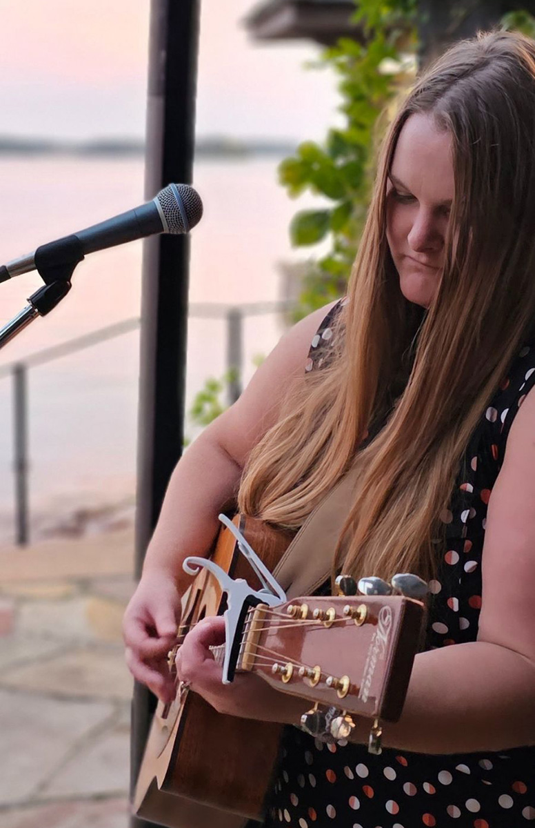 Roots Tuesdays: Teagan McLaren @ The Cove Inn Dec 30 2025 - May 9th @ The Cove Inn