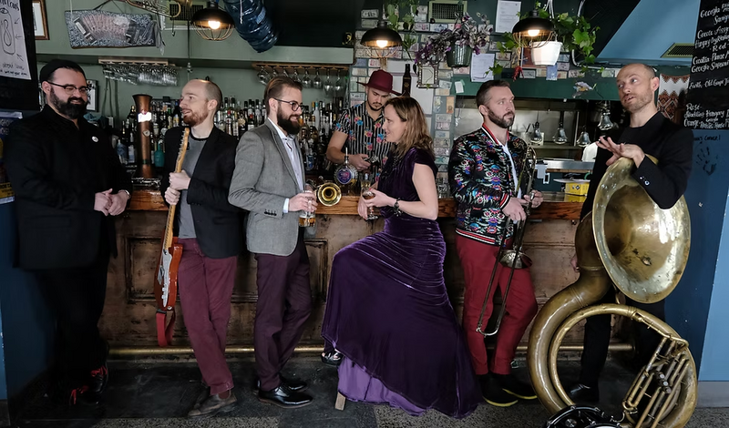 Queen Kong - Jul 11th @ Hotel Wolfe Island