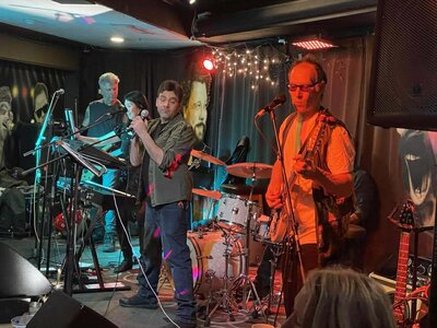 Thorns and Roses Band - May 6th @ Loghouse Pub