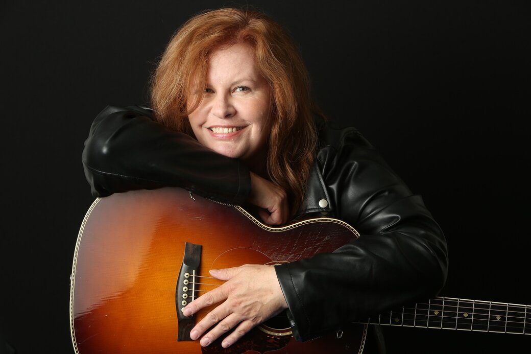 Profile Image: Suzie Vinnick