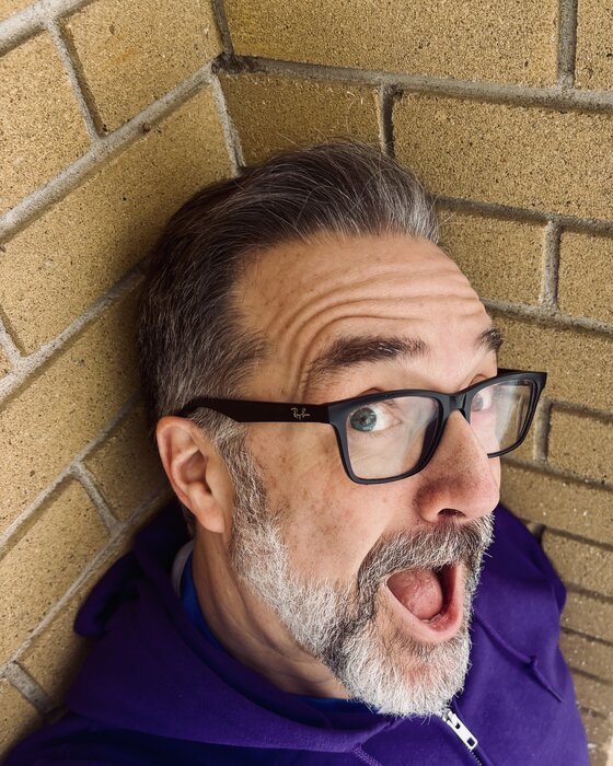 Profile Image: Dean Burry