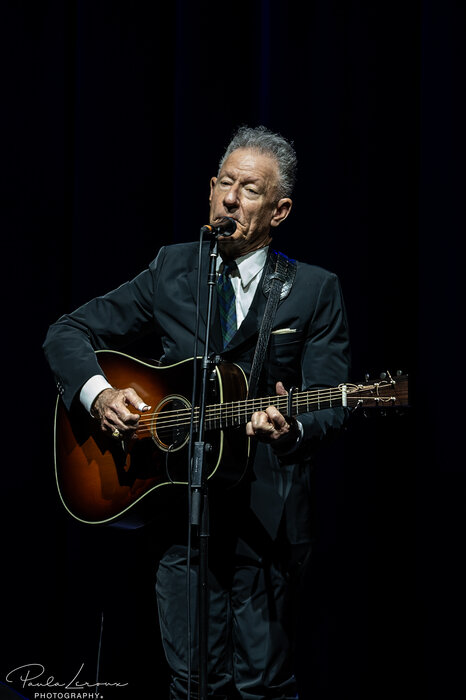 Big Heart, Small Large Band: Lyle Lovett in Kingston