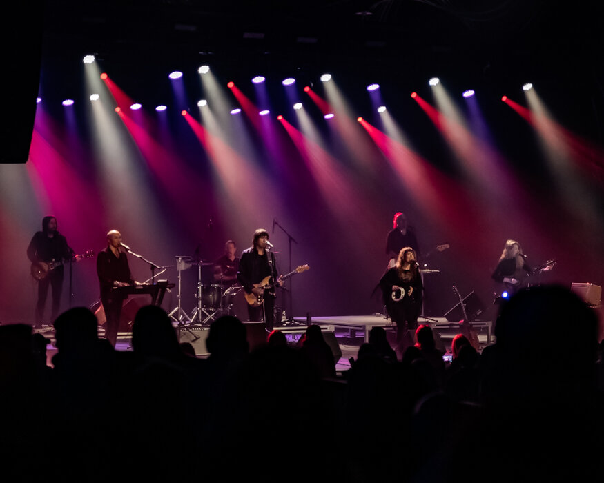Classic Albums Live Brings Fleetwood Mac’s Rumours Home to Base 31